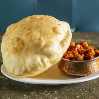 Chana Bazi with Poori